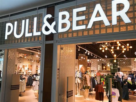 Trabajar en Pull&Bear: así son las condiciones y salarios de sus ...